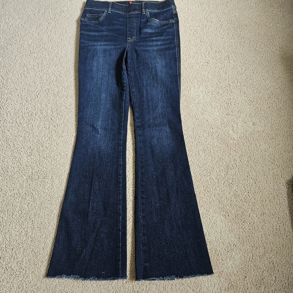 Spanx Shape Every Wear Flare Jeans Medium - Picture 1 of 9